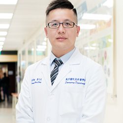 黃文成 大頭